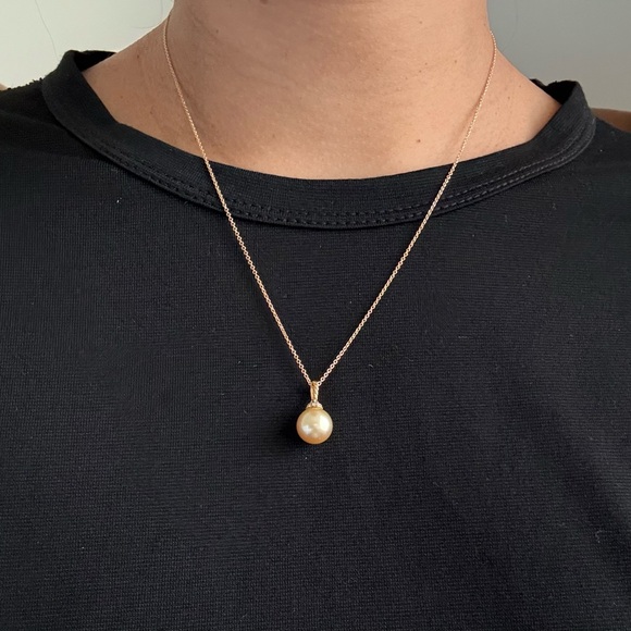 David Yurman 18k Gold Pearl Necklace - Picture 6 of 6